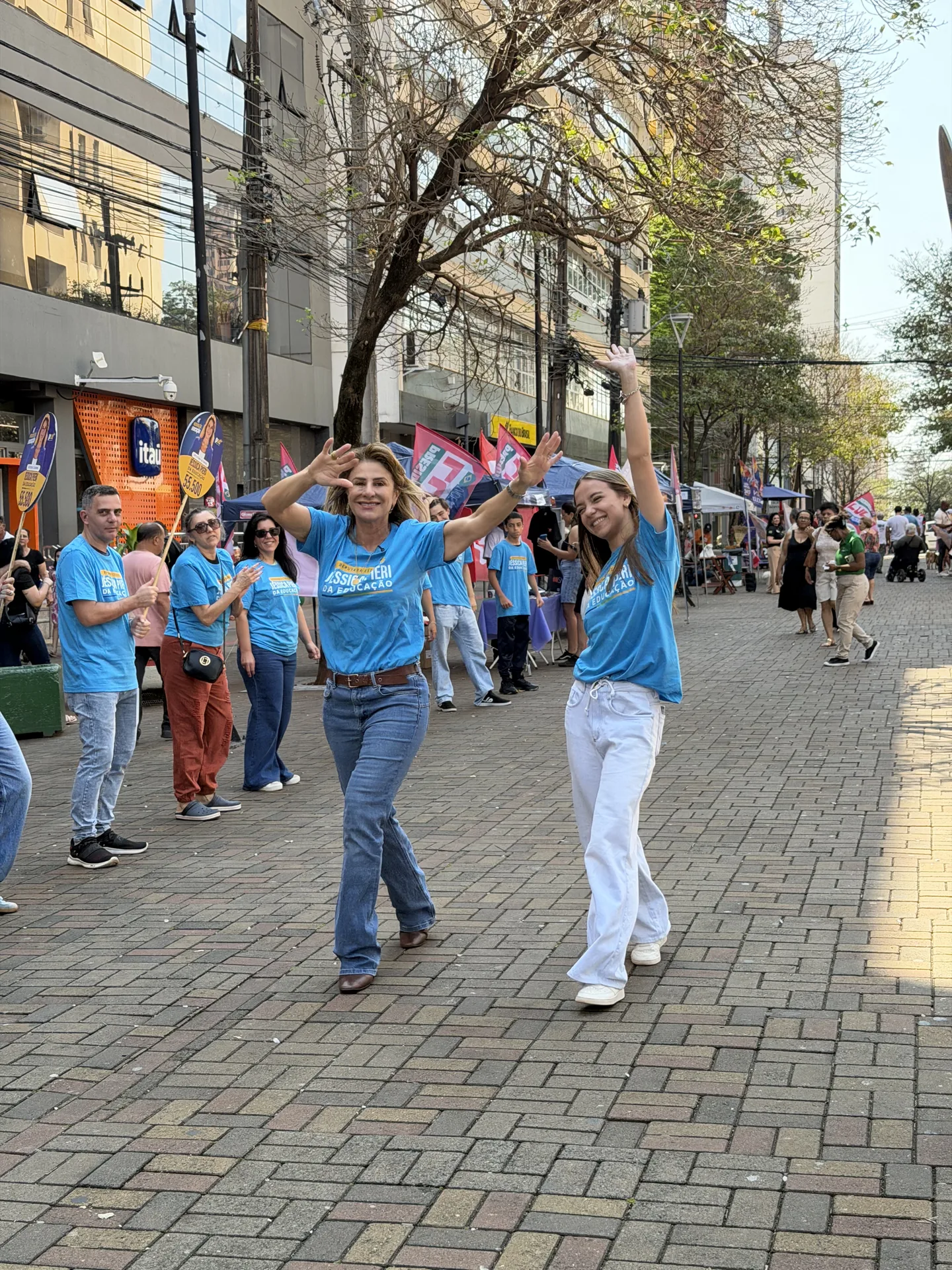 Foto 26 de Sábado no Calçadão de Londrina!